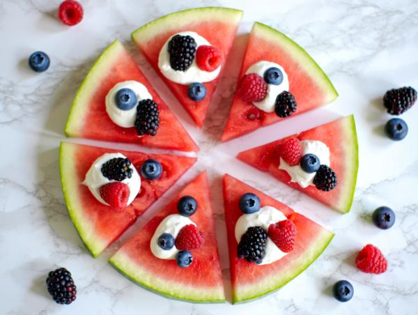 Fruchtig-erfrischende Wassermelonen-Pizza