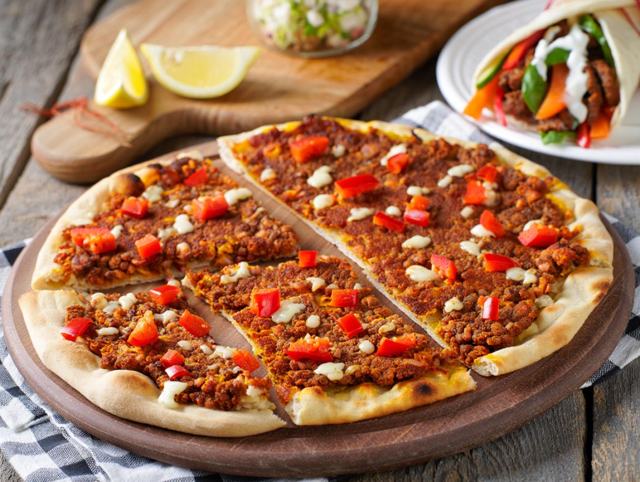 Türkische Pizza: Lahmacun selber machen