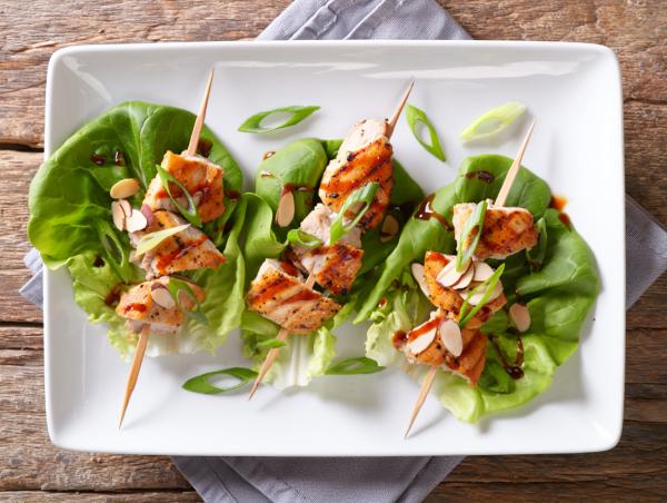 Teriyaki-Hähnchen-Spieße mit hausgemachter Marinade