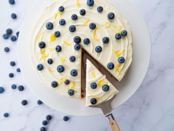 Sommerlicher Blaubeer-Zitronen-Kuchen